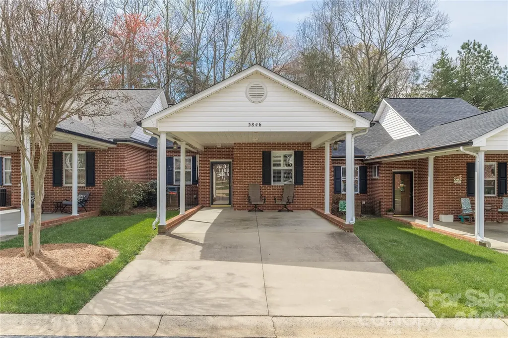 3846 Azalea Trail Denver NC 28037