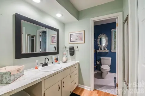 106 E Laurel Lane Etowah NC 28729