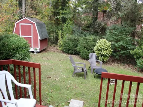 106 E Laurel Lane Etowah NC 28729