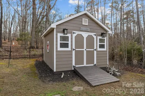 1931 Madeira Circle Waxhaw NC 28173