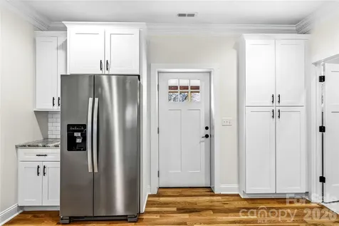 807 N Whitted Street Hendersonville NC 28791