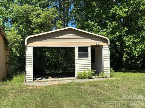 262 Blackberry Lane Bakersville NC 28705