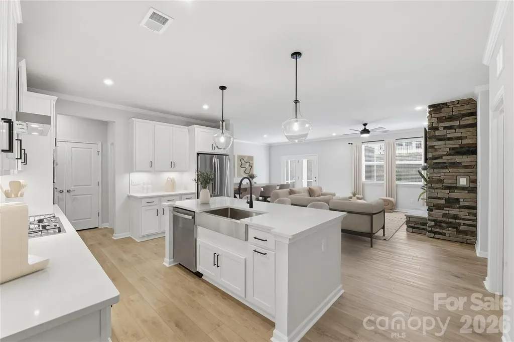 1087 Arundle Road Sherrills Ford NC 28673