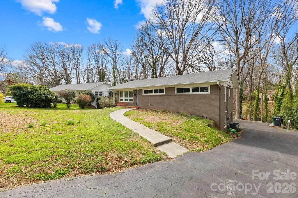 6240 Candlewood Drive Charlotte NC 28210