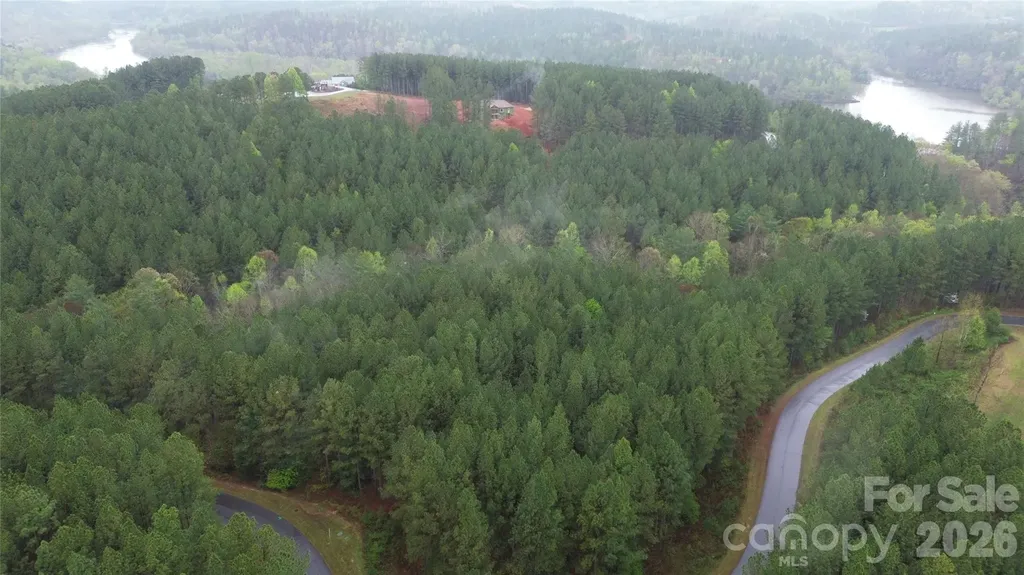 101, 107 Table Rock Trace NW Morganton NC 28655