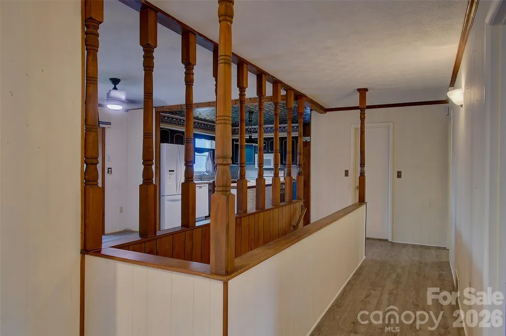 220 Grand View Lane Burnsville NC 28714