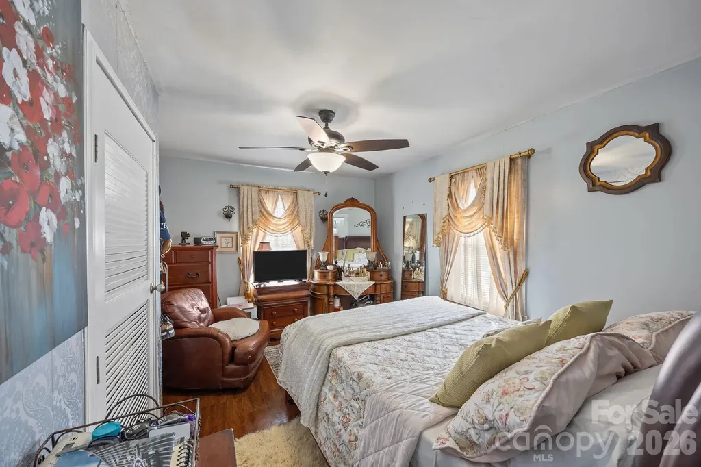 714 Pine Street Kannapolis NC 28081