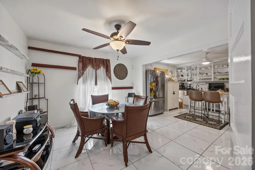 714 Pine Street Kannapolis NC 28081