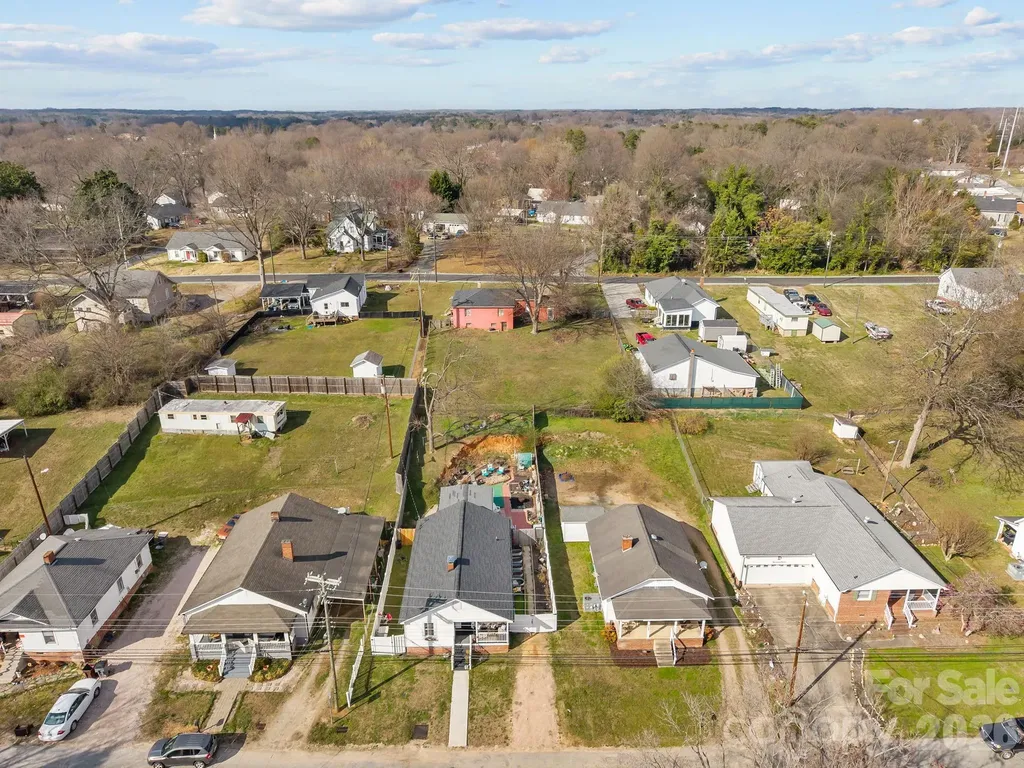 714 Pine Street Kannapolis NC 28081