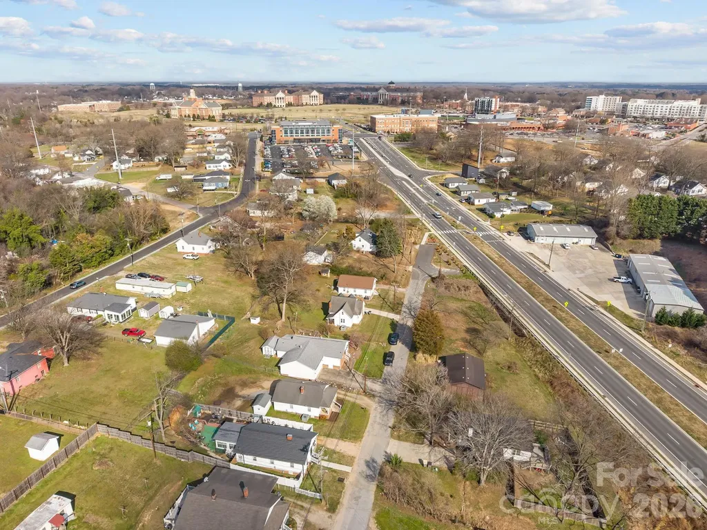 714 Pine Street Kannapolis NC 28081