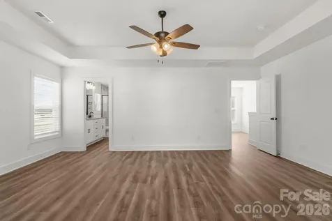 109 Indian Wells Court Harmony NC 28634