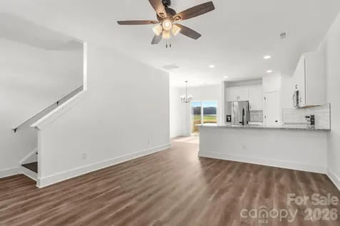 109 Indian Wells Court Harmony NC 28634