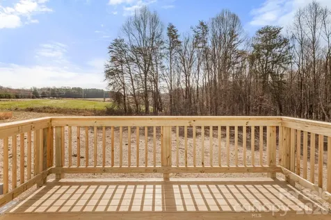 109 Indian Wells Court Harmony NC 28634
