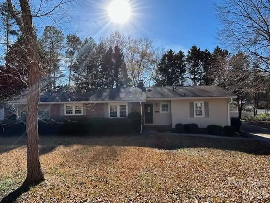 408 Gillsbrook Road Lancaster SC 29720