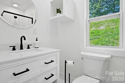 8 George Allen Ridge Arden NC 28704