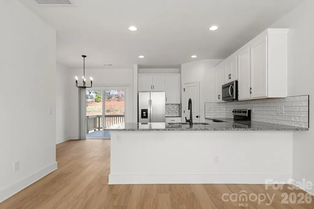 106 Indian Wells Court Harmony NC 28634