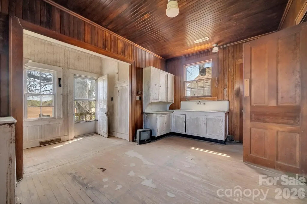 32286 Laton Road Albemarle NC 28001