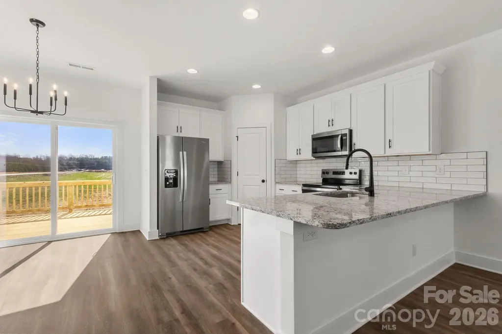 105 Indian Wells Court Harmony NC 28634