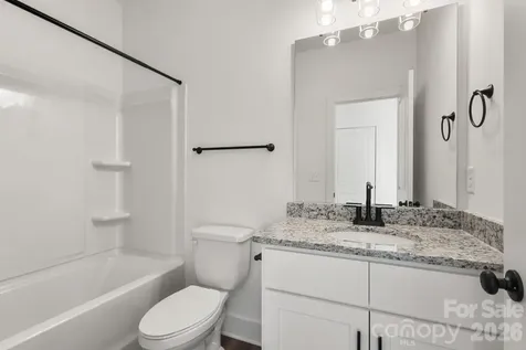 105 Indian Wells Court Harmony NC 28634