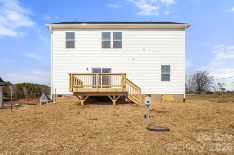 105 Indian Wells Court Harmony NC 28634