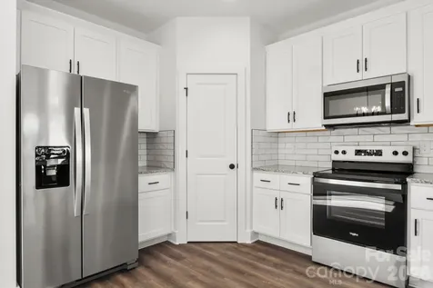 105 Indian Wells Court Harmony NC 28634