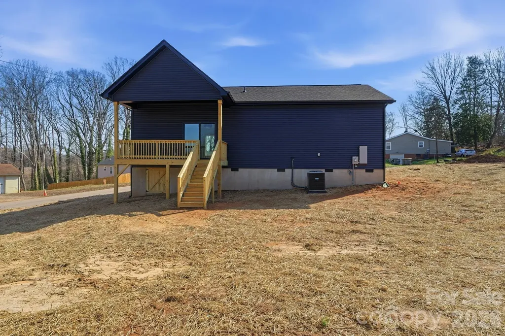 1021 Elm Street Kannapolis NC 28081