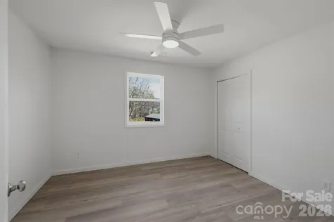 2621 Fairwood Drive SE Hudson NC 28638