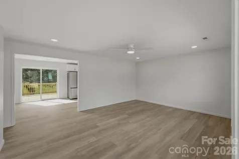 2621 Fairwood Drive SE Hudson NC 28638