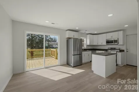 2621 Fairwood Drive SE Hudson NC 28638