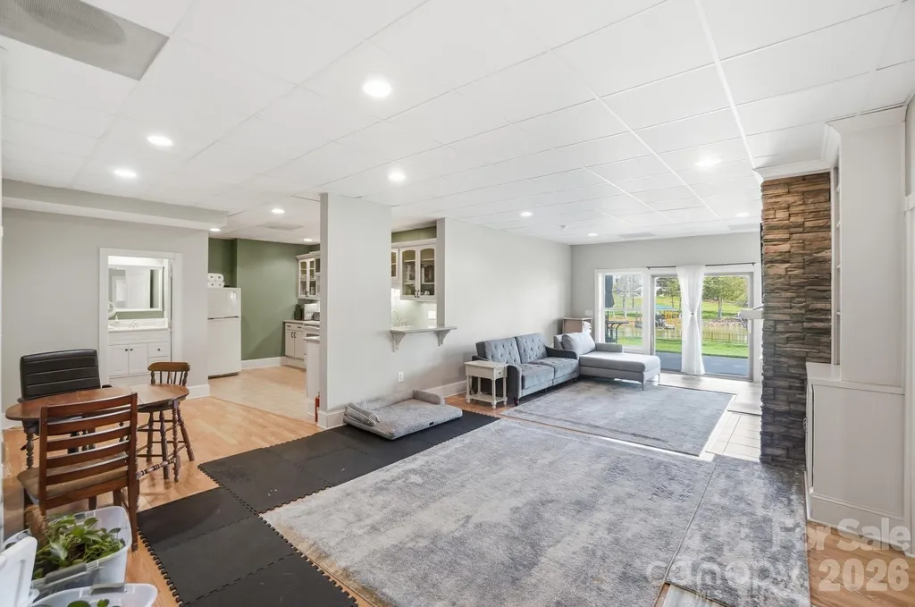186 Hazelton Loop Mooresville NC 28117