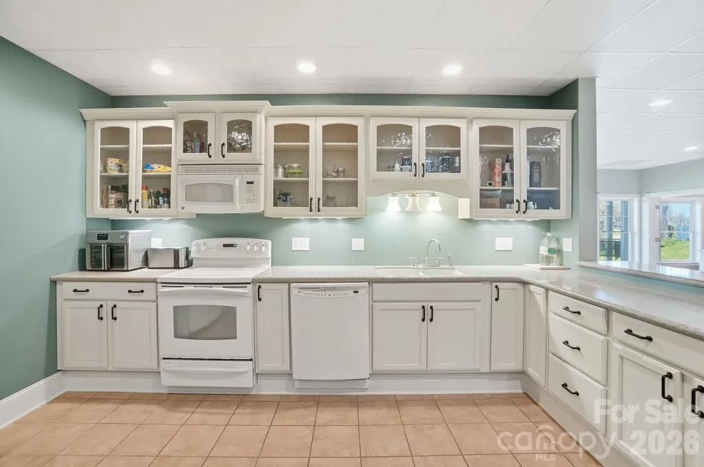 186 Hazelton Loop Mooresville NC 28117