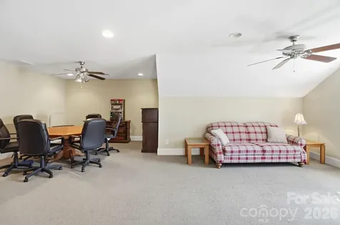 186 Hazelton Loop Mooresville NC 28117