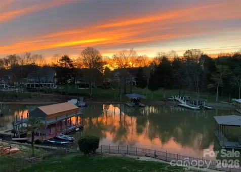 186 Hazelton Loop Mooresville NC 28117
