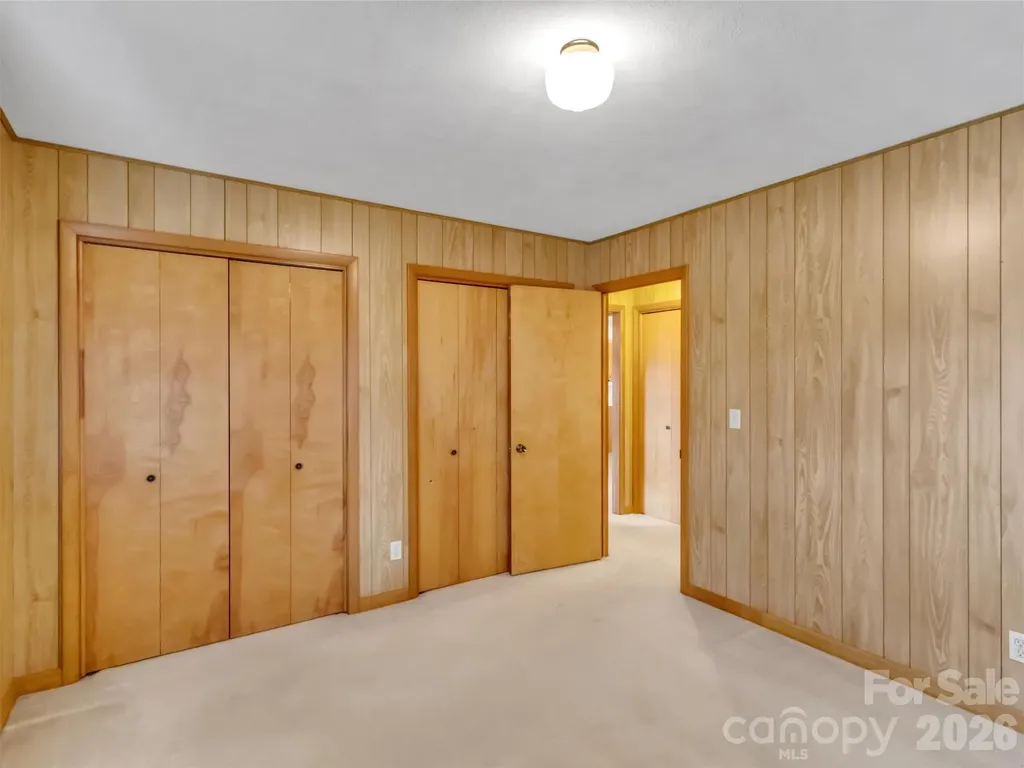 122 Vinewood Drive Waynesville NC 28786