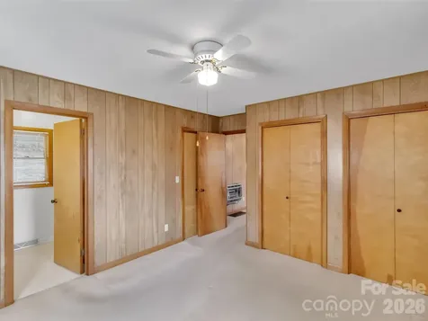 122 Vinewood Drive Waynesville NC 28786