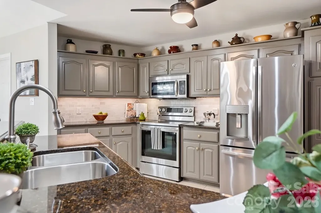 4218 Patriots Way Gastonia NC 28056