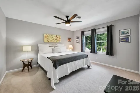 507 Fenwick Court Hendersonville NC 28739