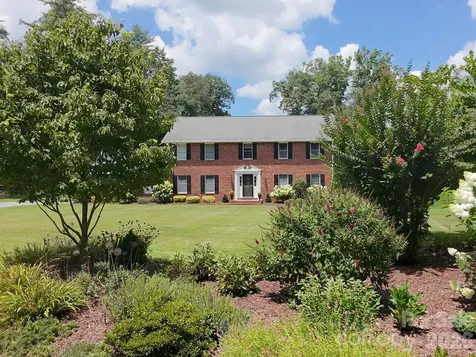 507 Fenwick Court Hendersonville NC 28739