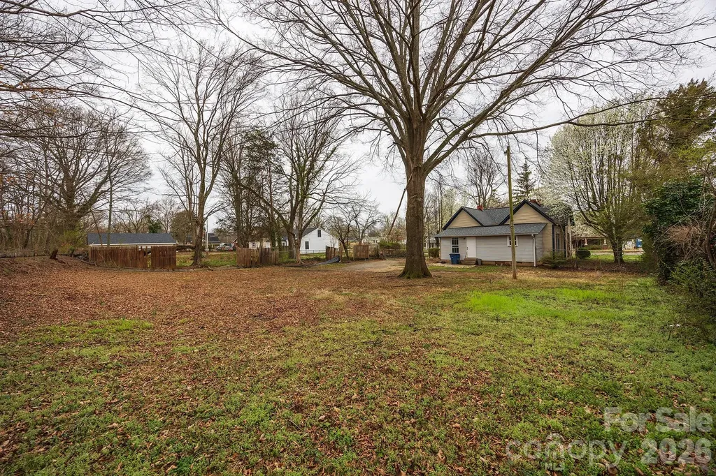 1209 Wilson W Lee Boulevard Statesville NC 28677
