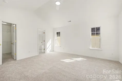 12010 Royal Castle Court Charlotte NC 28277