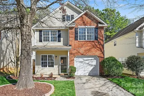 12010 Royal Castle Court Charlotte NC 28277