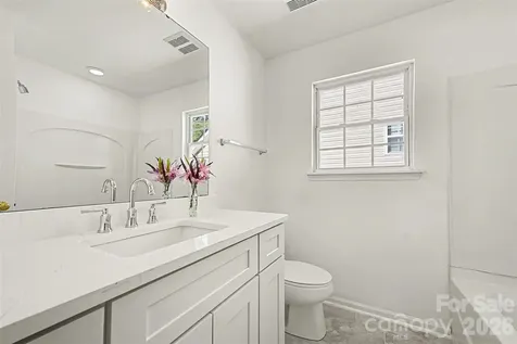 12010 Royal Castle Court Charlotte NC 28277