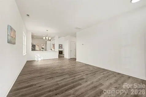 12010 Royal Castle Court Charlotte NC 28277