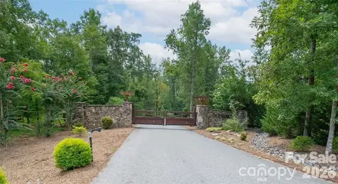 154 West Point Drive Nebo NC 28761