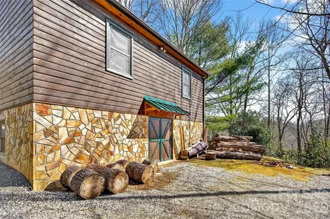 542 Allen Mountain Lane Spruce Pine NC 28777