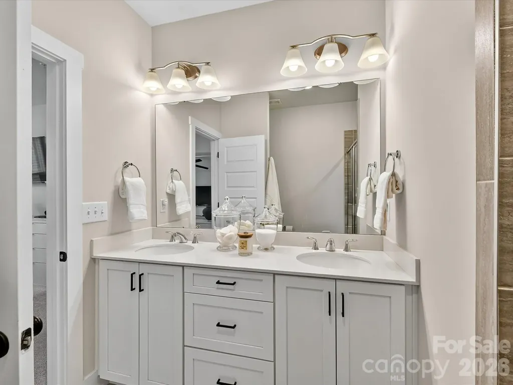 2024 Terwilliger Terrace Charlotte NC 28203
