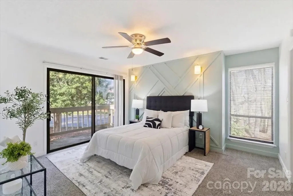 1612 Sharon Road W Charlotte NC 28210