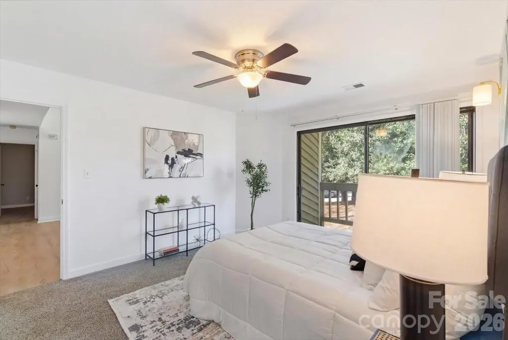 1612 Sharon Road W Charlotte NC 28210