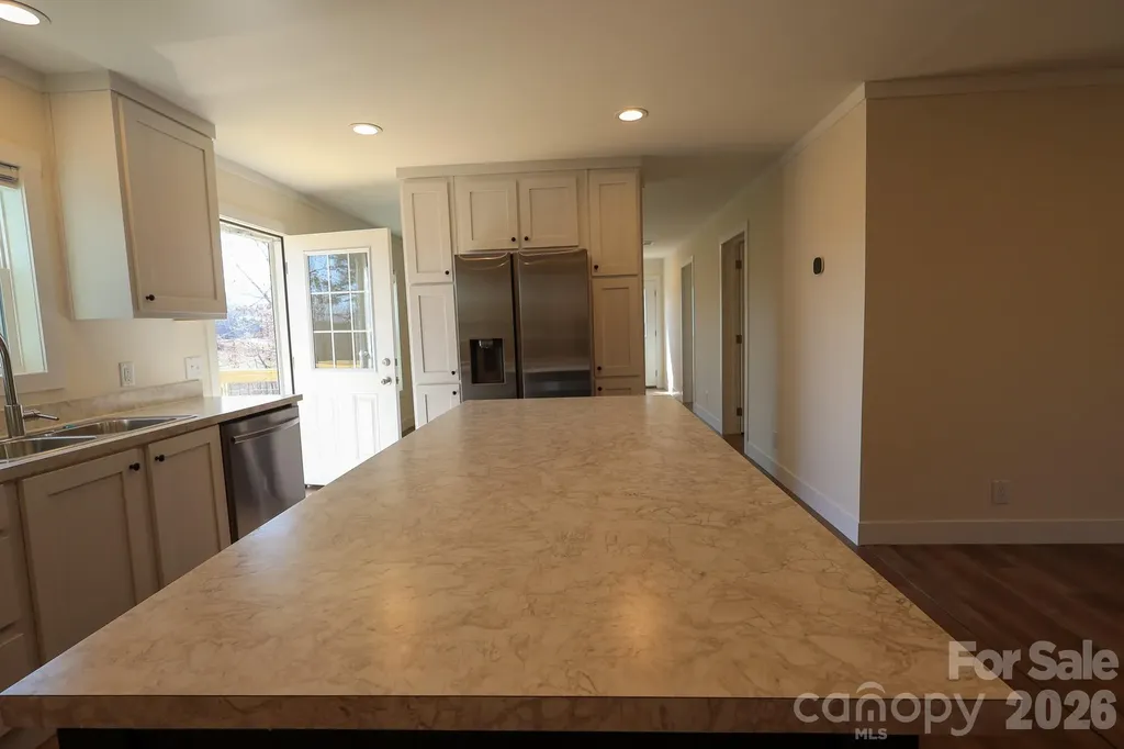 90 S Cascades Drive Nebo NC 28761