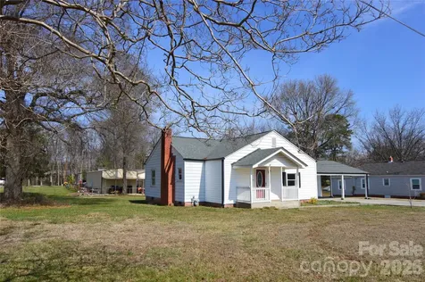 500 Gann Street Lowell NC 28098